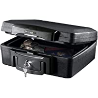 Master Lock H0100EURHRO Caja Fuerte Portatil Ignifuga y Impermeable con Llave Small Adecuada para Documentos…